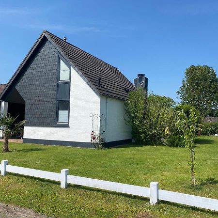 Traumhaftes Geraeumiges Ferienhaus In Meernaehe Bruinisse Ngoại thất bức ảnh